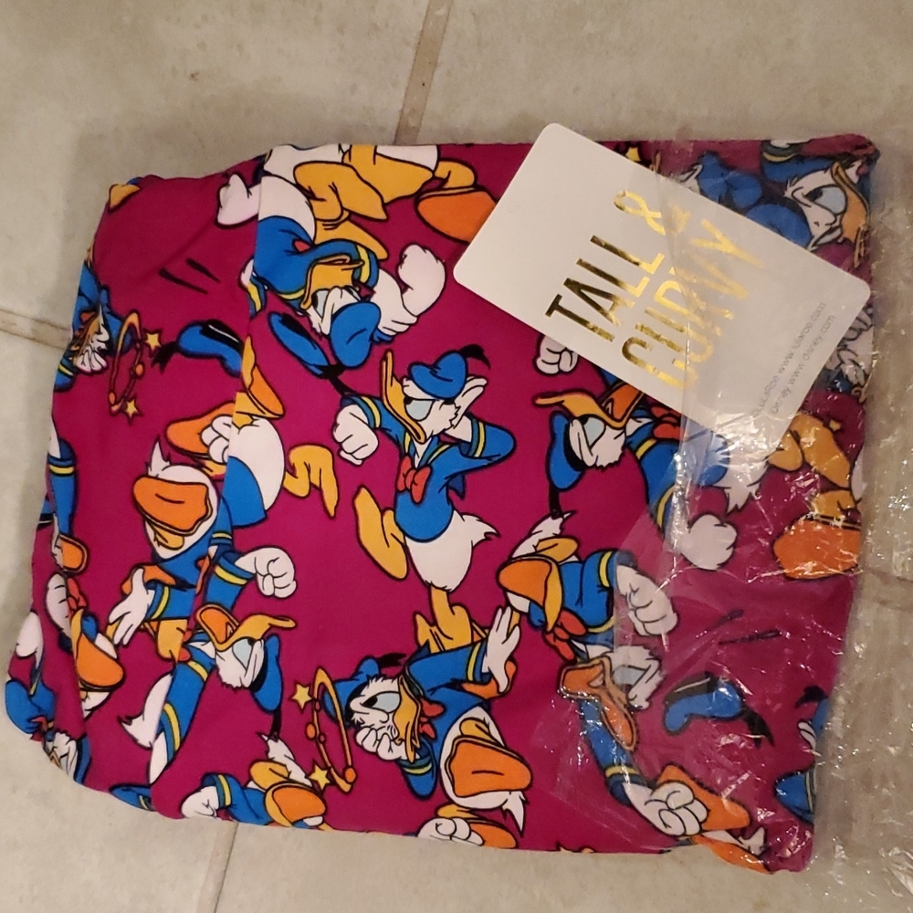 LuLaroe Disney Donald Duck leggings TC Tall and Curvy